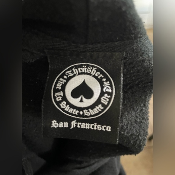 Cropped thrasher hoodie - Picture 7 of 8